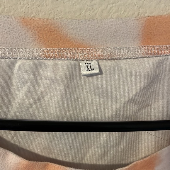 Tie Dye Lightweight Sweater | XL - Picture 3 of 4